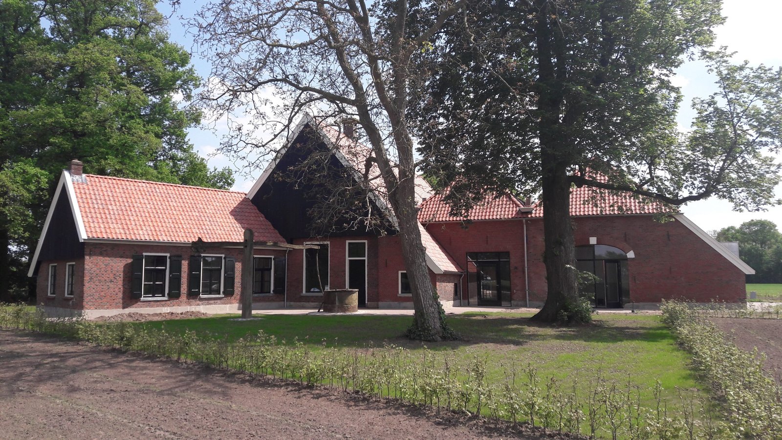 Verbouw voormalig boerderij tot hospice Haaksbergen 1